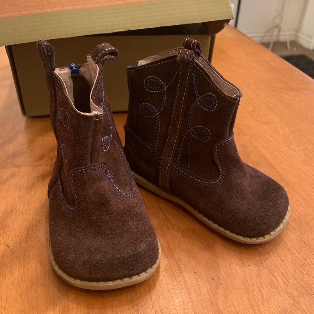 Livie & Luca Buck Boot Brown Suede Shoes Sz 7